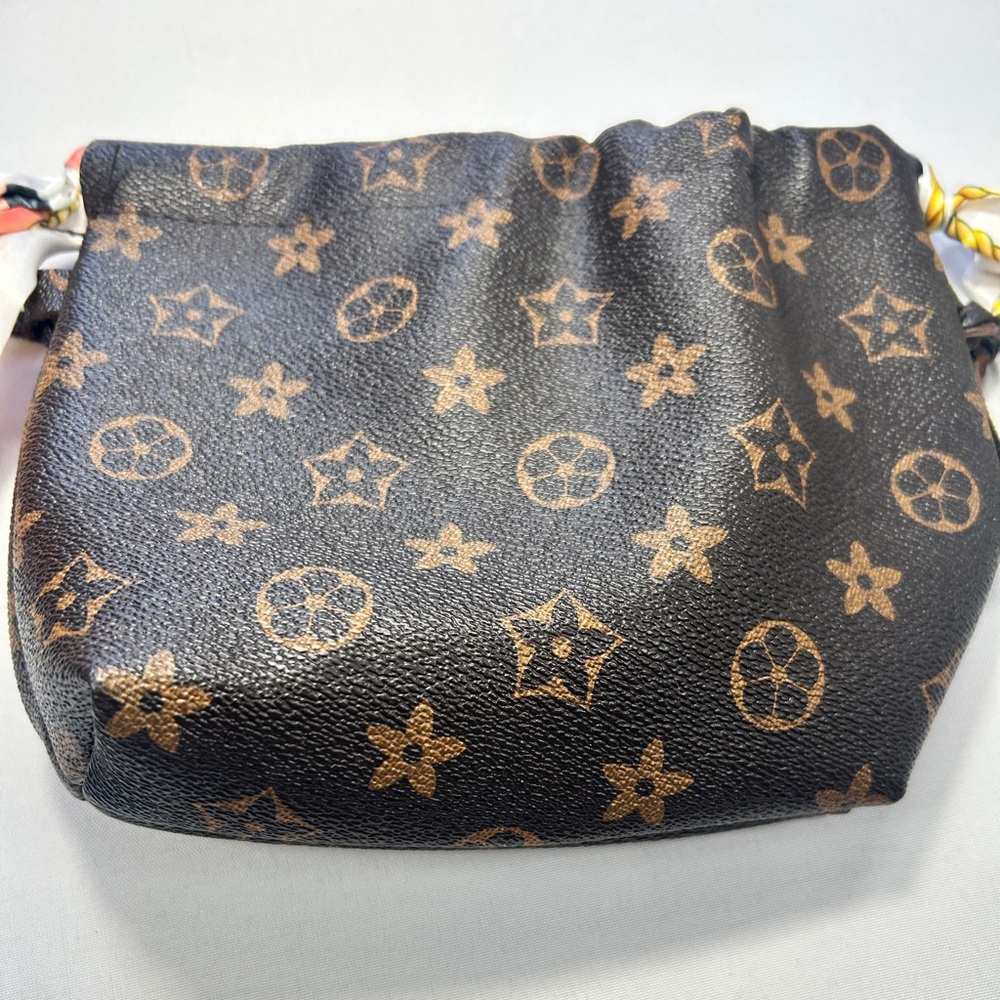 Stylish Brown Patterned Small Bag - image 3